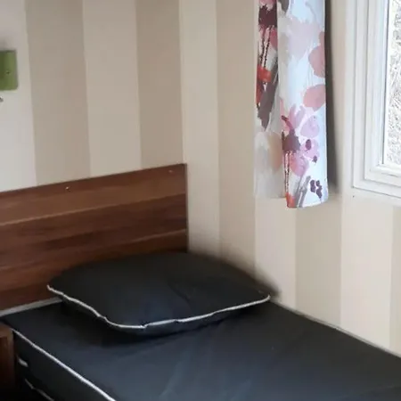 Mobil-home 32m² Pour 8 Pers, Terrasse, Saint-sornin - Api-1-52-399 Camping Saint-Sornin (Charente-Maritime)